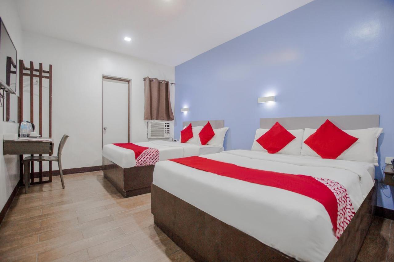 OYO 637 Fox Hotel  Quezon City Esterno foto