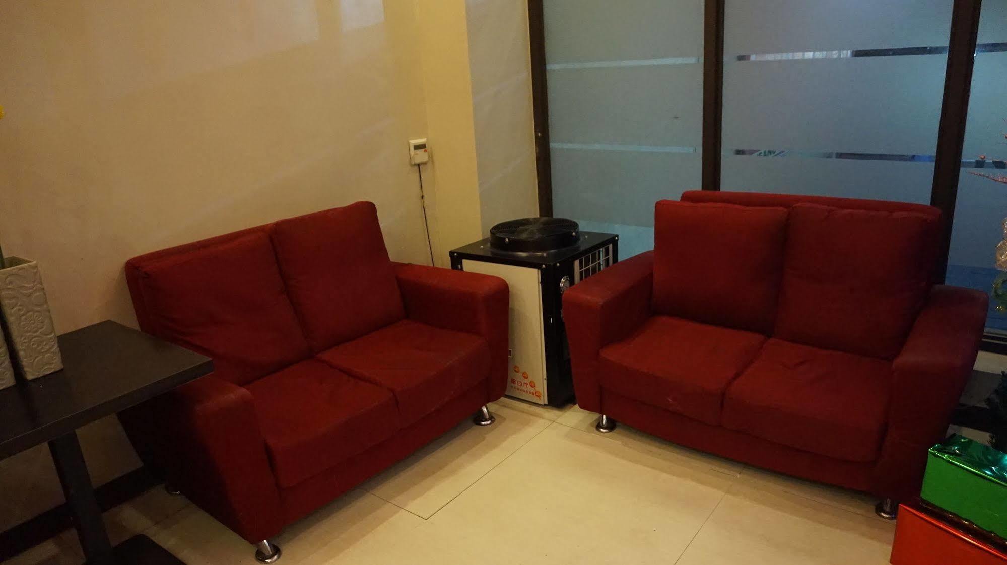 OYO 637 Fox Hotel  Quezon City Esterno foto